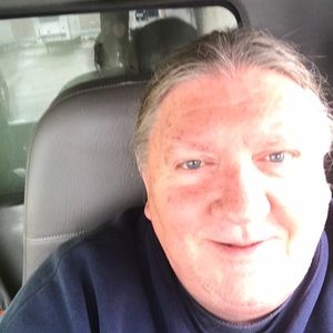 Meet your Posher, Bob